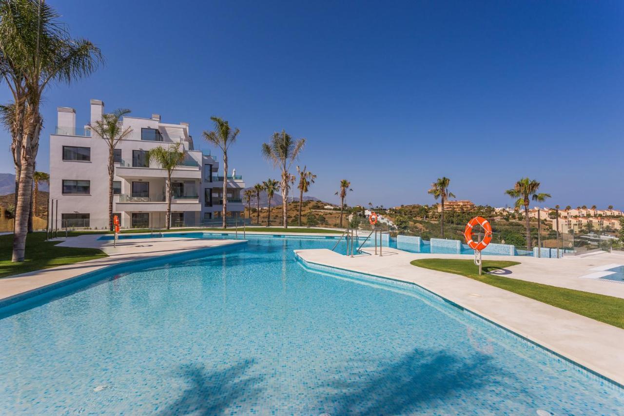 2Br Luxury - Santa Barbara Heights, Good Wifi & Ac Apartment La Cala De Mijas Ngoại thất bức ảnh